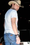 jason I'd love to get into those jeans...the Wranglers I mean.